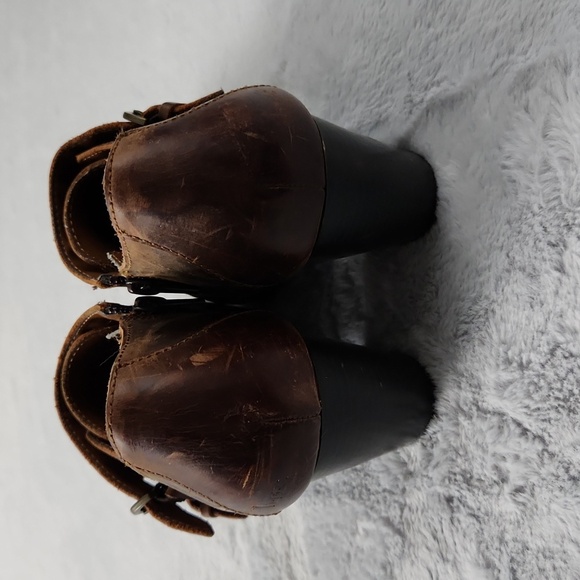 BORN CONCEPT B.O.C heeled size 9 brown leather booties - Picture 3 of 13